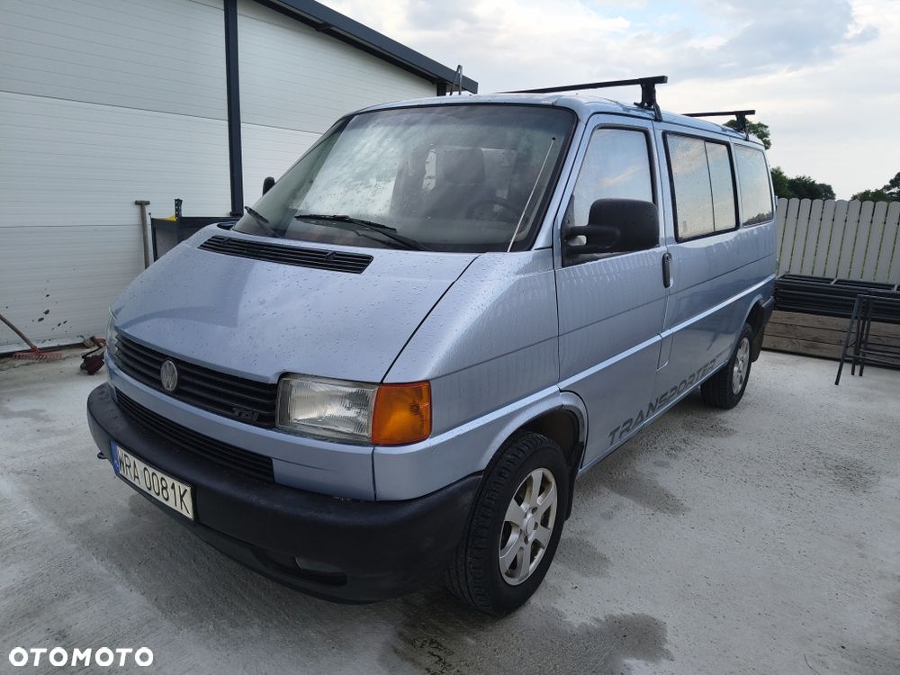 Volkswagen Caravelle - 3