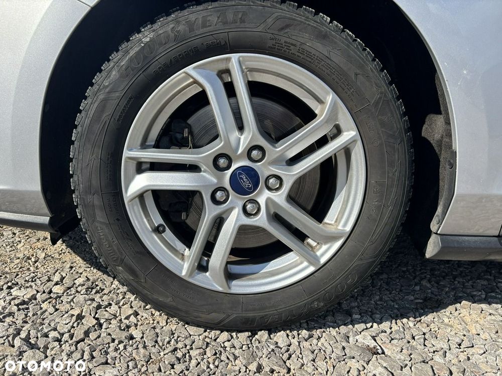 Ford Focus - 16