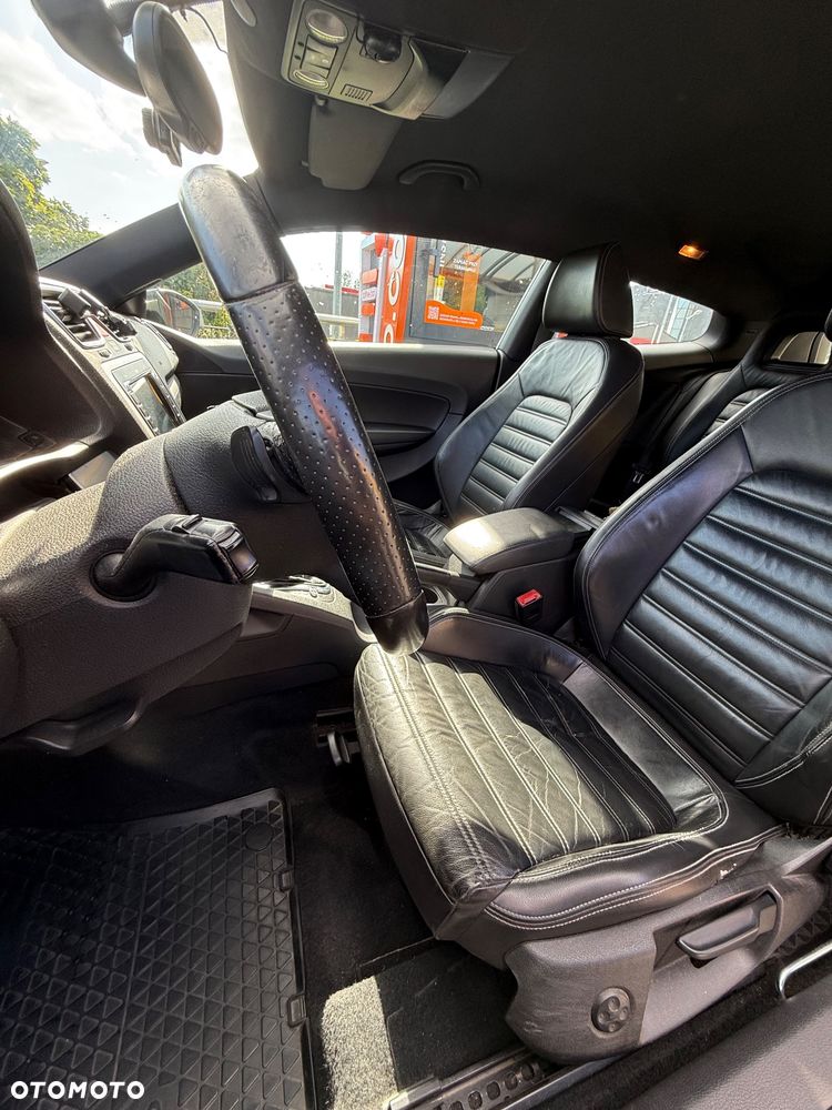 Volkswagen Scirocco 2.0 TSI DSG - 9