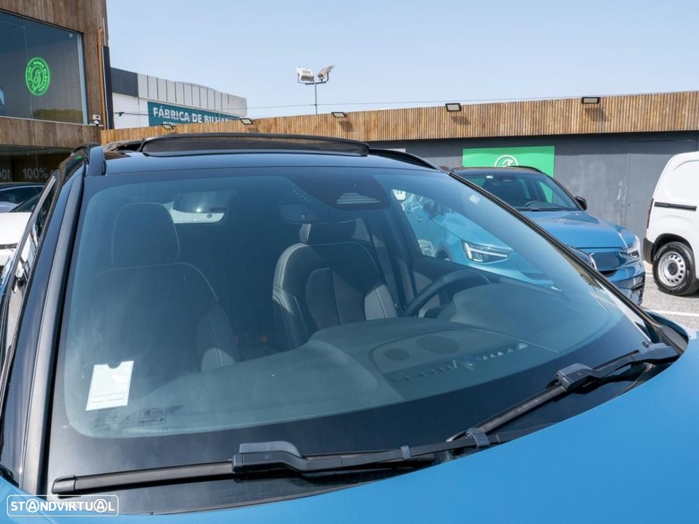 Volvo XC 40 Recharge Ultimate — fotografia 7