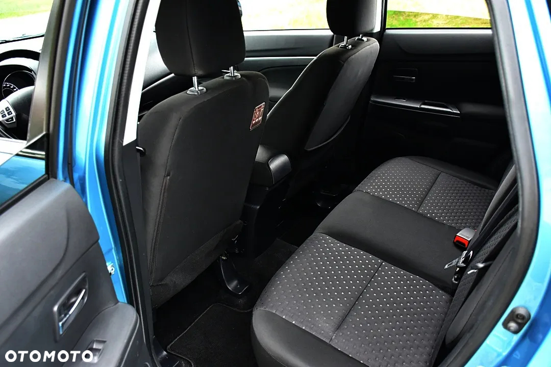 Mitsubishi ASX 1.8 DI-D 2WD Intense - 36