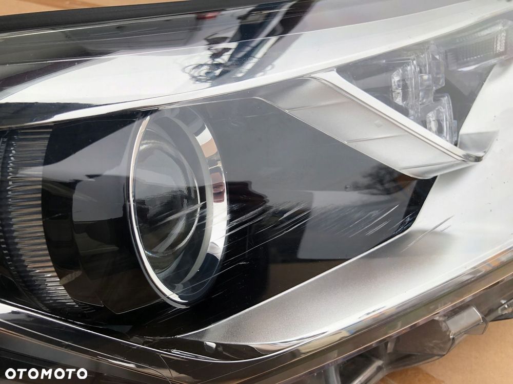 Lampa prawa przednia TOYOTA CHR CH-R - 4