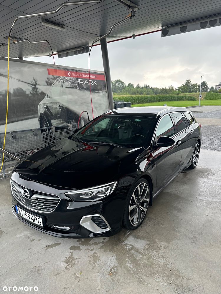 Opel Insignia Sport2.0 Direct InjTurbo 4x4 GSI - 1