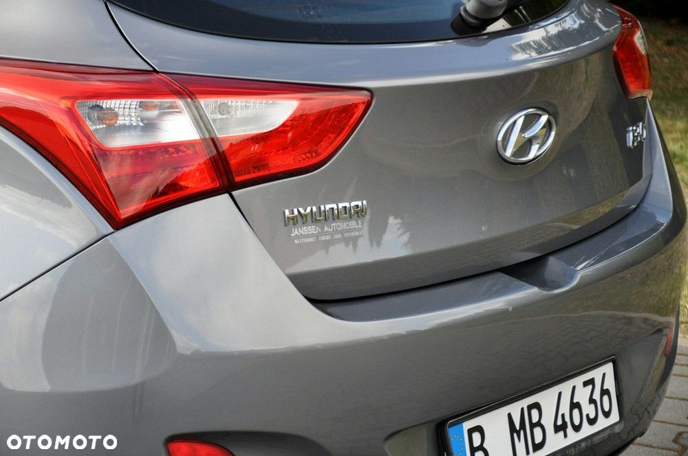 Hyundai i30 - 16