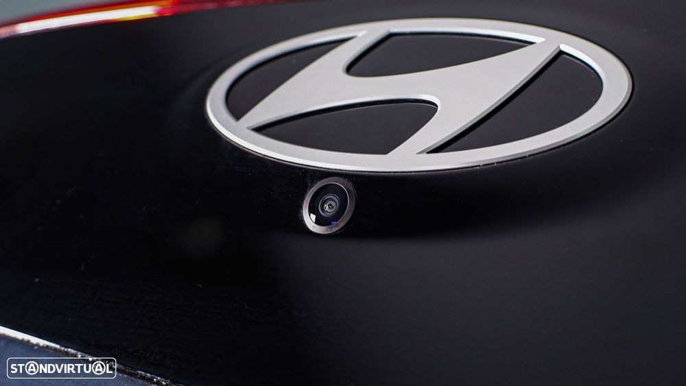 Hyundai Bayon 1.0 T-GDI Premium - 18