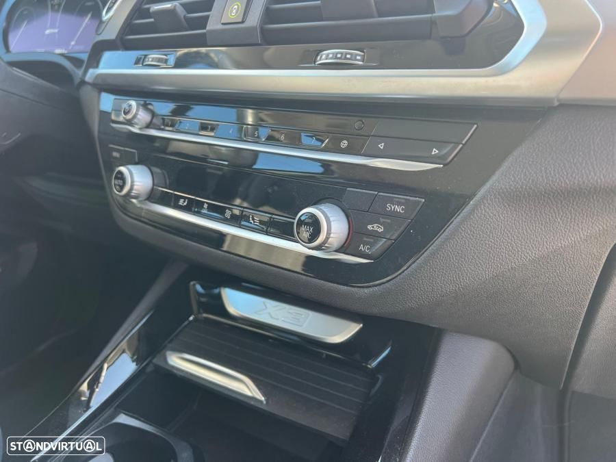 BMW X3 30 e xDrive - 11