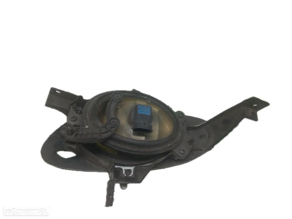 Farol Nevoeiro Mercedes-Benz E-Class (W211) - 2