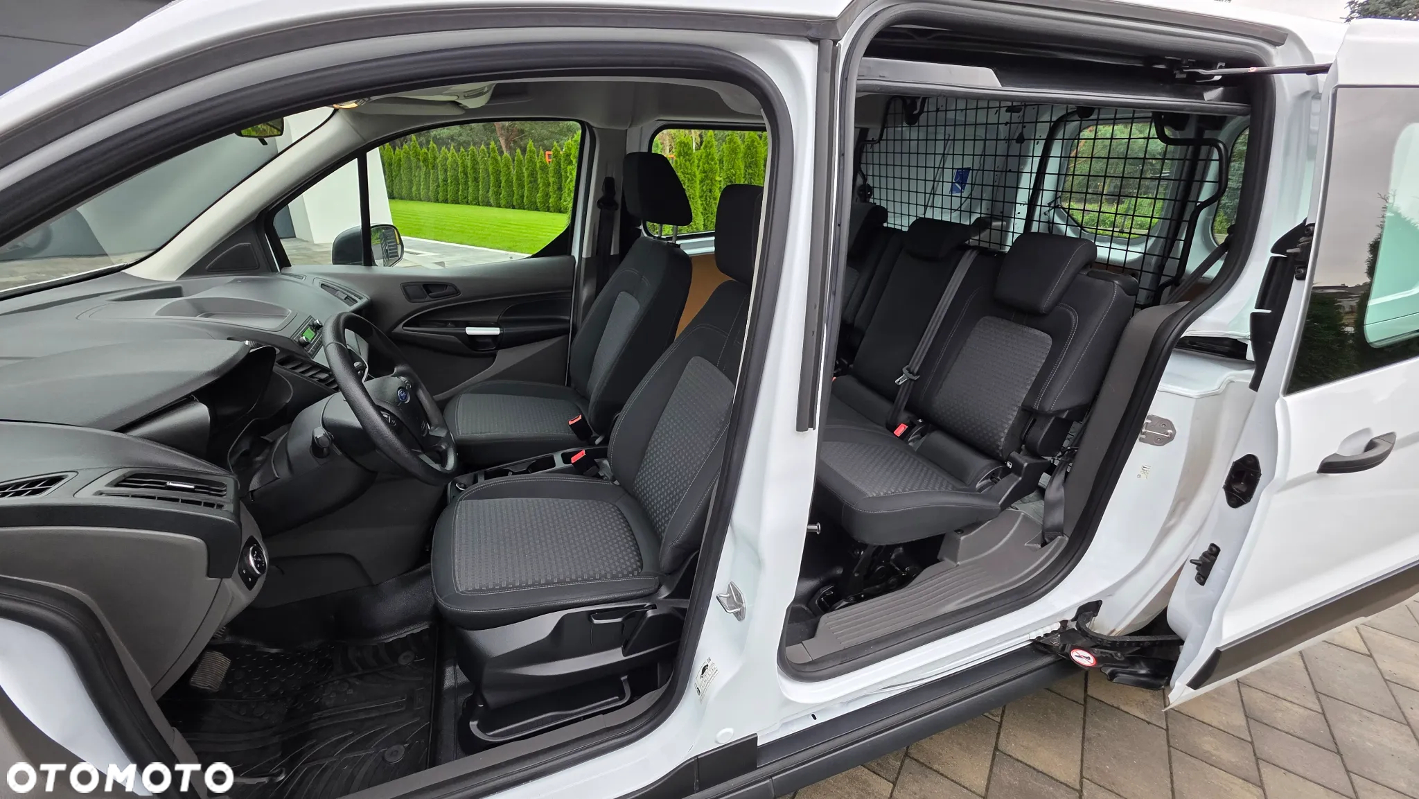 Ford Transit Connect 240 L2 LKW Autm Trend - 9