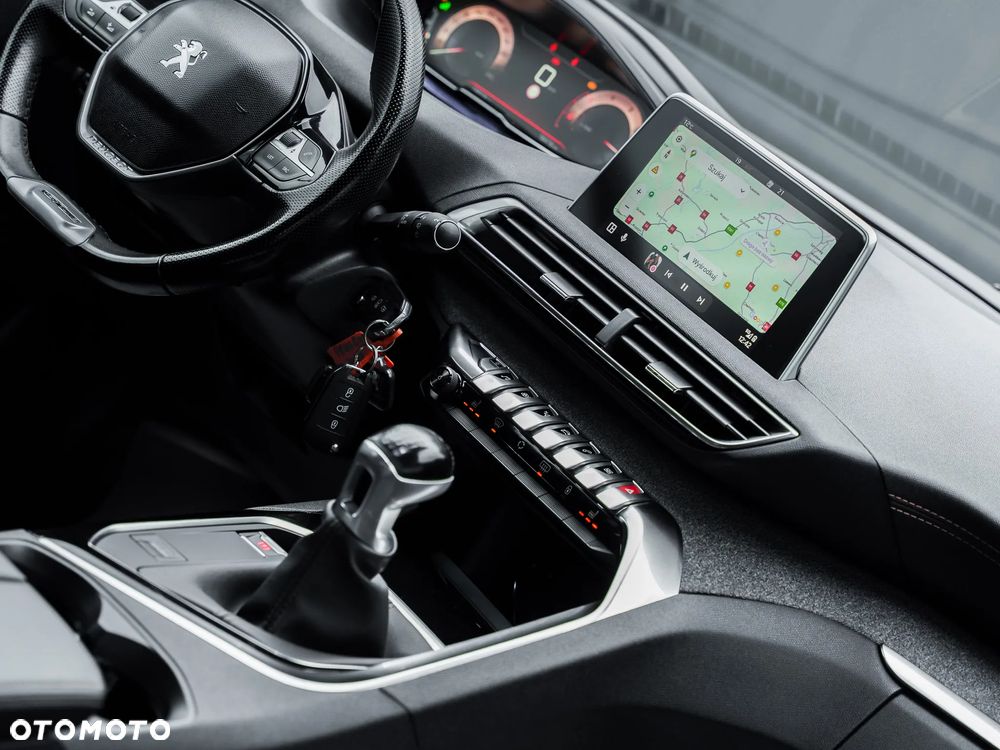 Peugeot 3008 BlueHDi 130 Stop & Start EAT8 Allure - 21