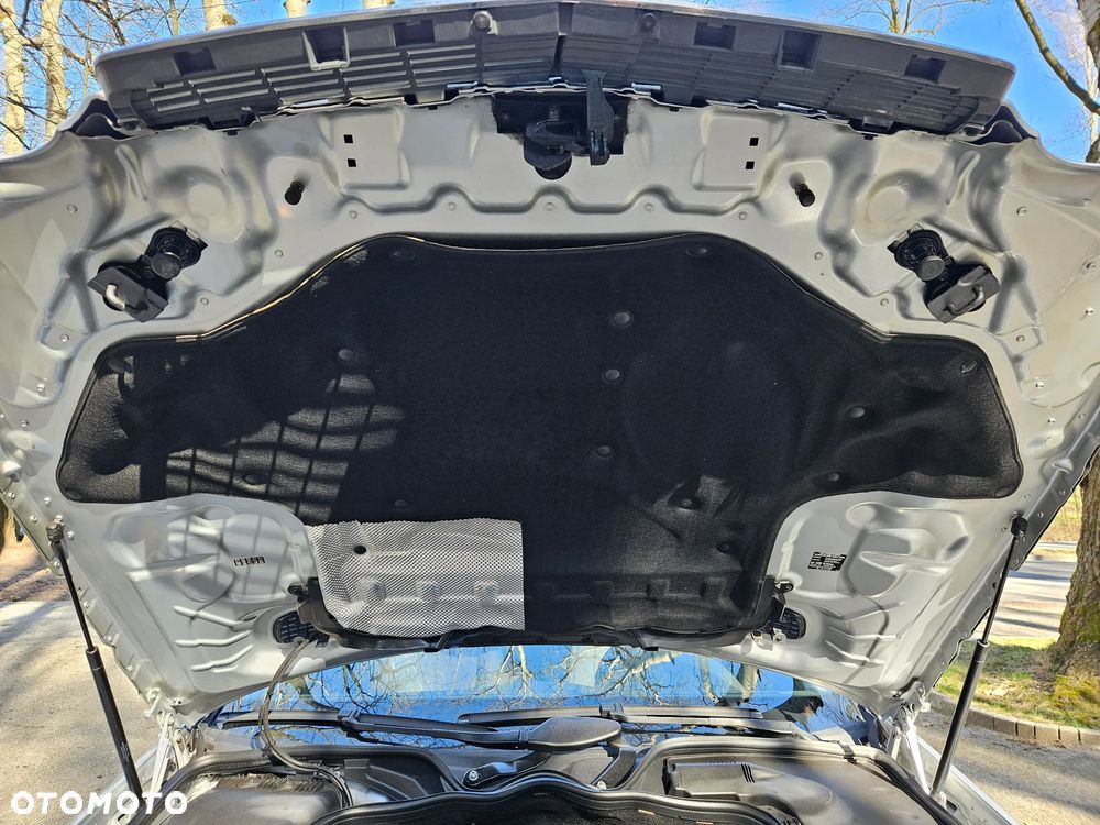 Mercedes-Benz Klasa E 200 Kompressor Classic - 13