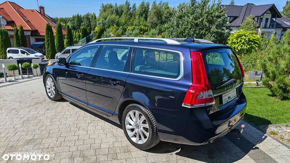 Volvo V70 D4 Geartronic Summum - 4