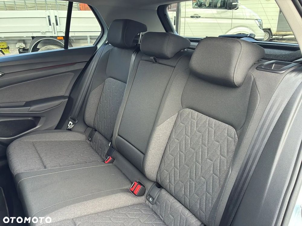 Volkswagen Golf - 7
