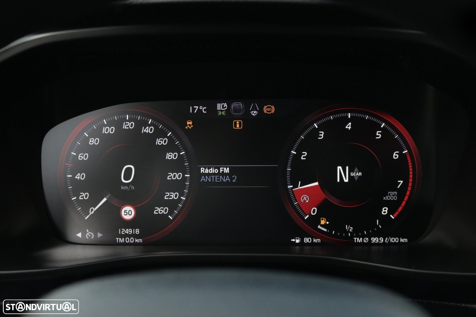 Volvo XC 40 1.5 T2 Momentum Core - 33