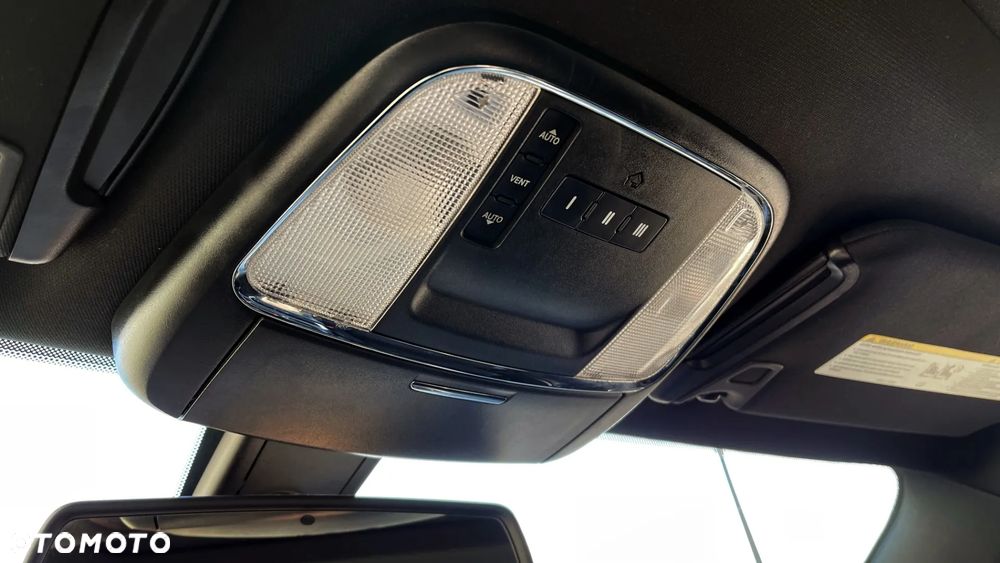 Dodge Charger Automatik R/T Scat Pack - 16