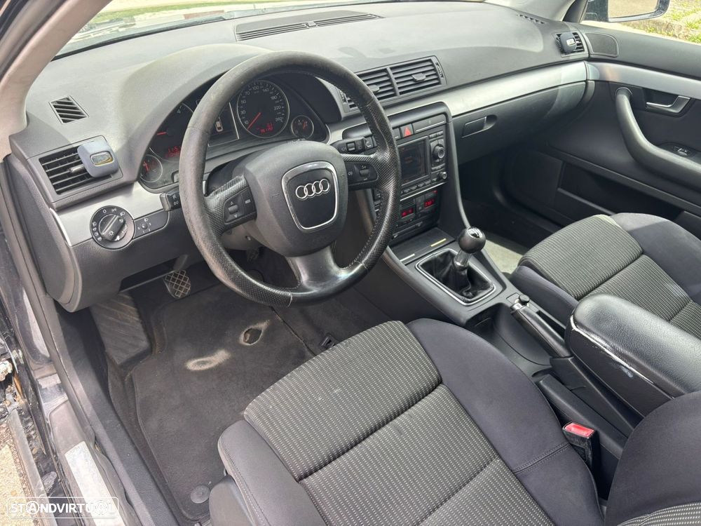 Audi A4 Avant 2.0 TDi Sport - 18