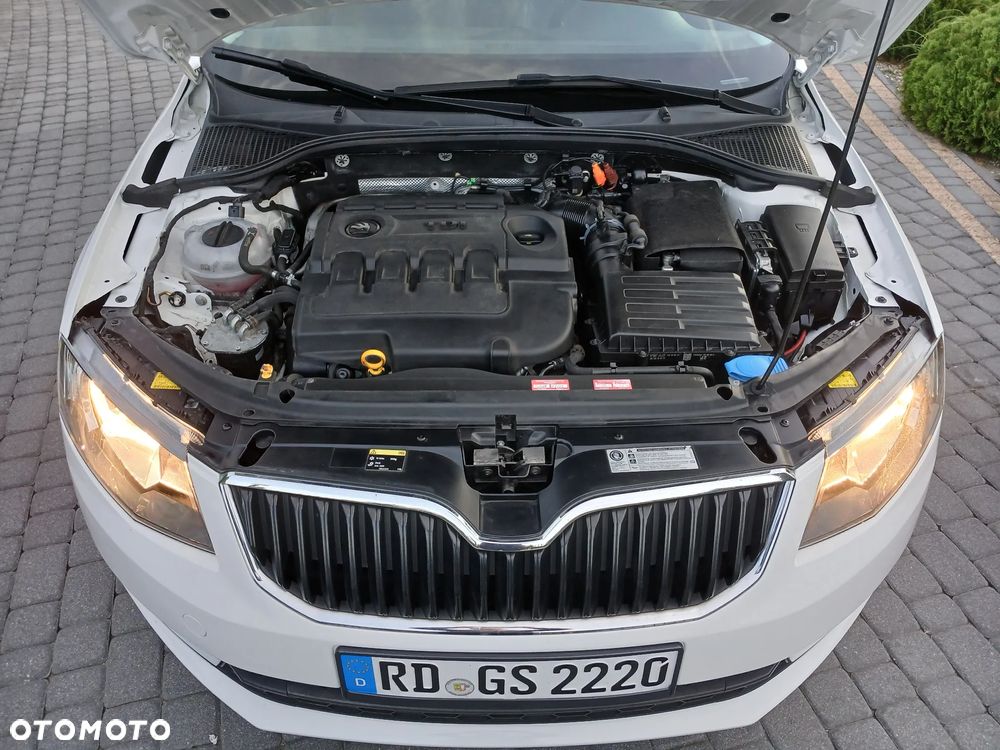 Skoda Octavia 2.0 TDI Sport Edition - 34