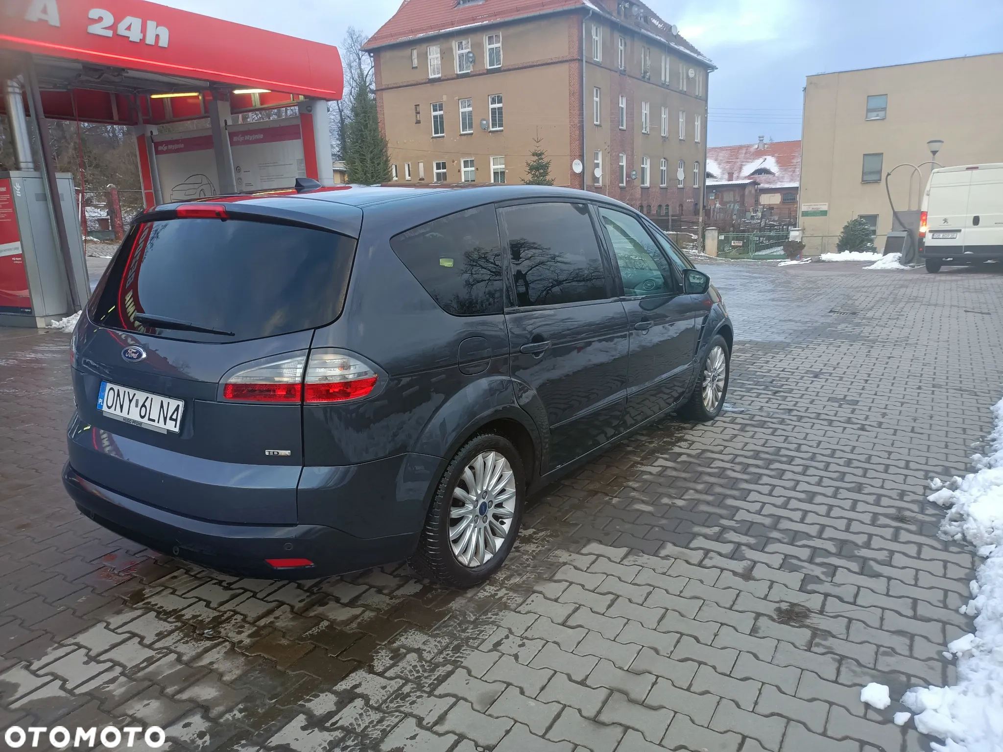 Ford S-Max 2.0 TDCi Trend - 16
