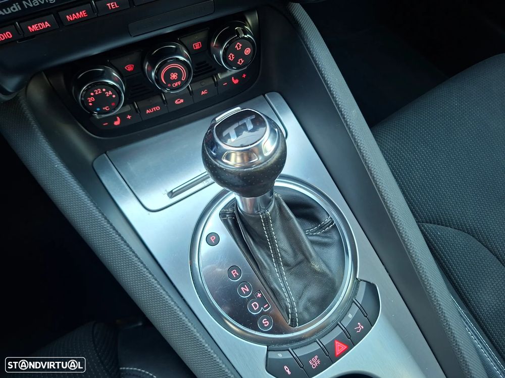 Audi TT Coupé 2.0 TFSI S tronic - 30