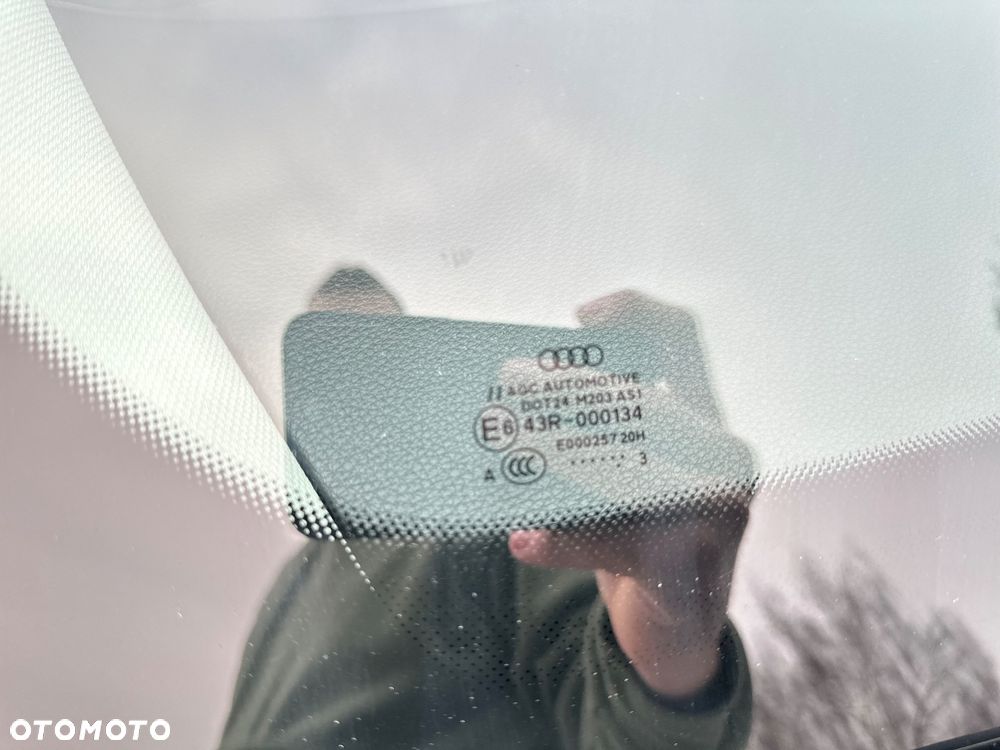 Audi A3 3-drzwiowe 1.4 TFSI S line Sportpaket - 32