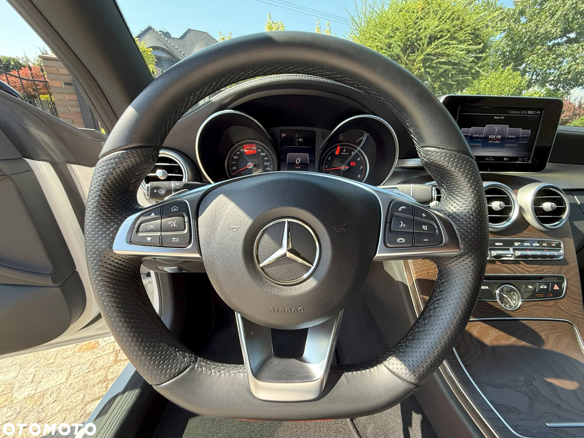 Mercedes-Benz Klasa C 200 7G-TRONIC - 22