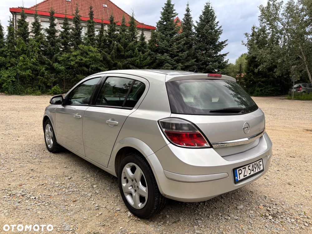 Opel Astra 1.6 - 3