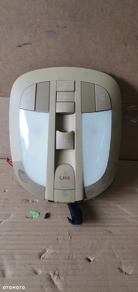 Lampka oświetlenie kabiny podsufitki szyberdach Mercedes ML W164 A1648207101 - 1