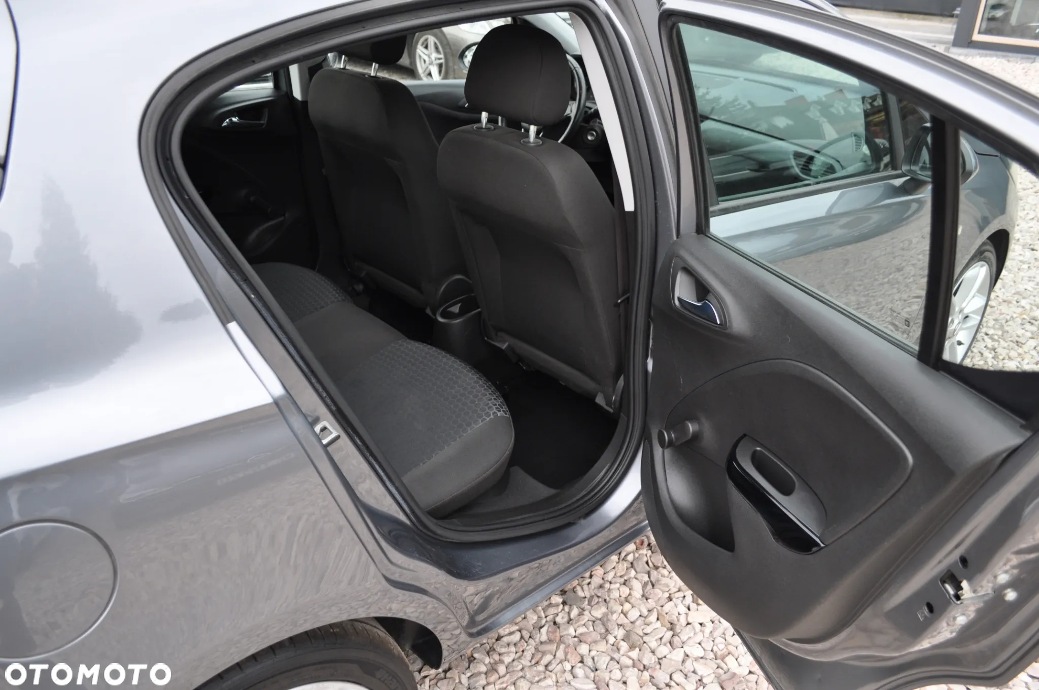 Opel Corsa 1.4 Color Edition - 16