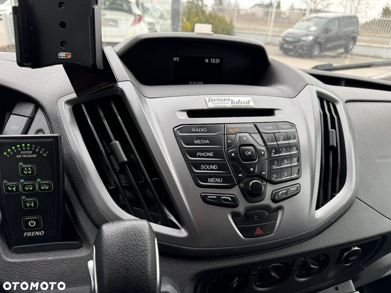 Ford Transit - 29