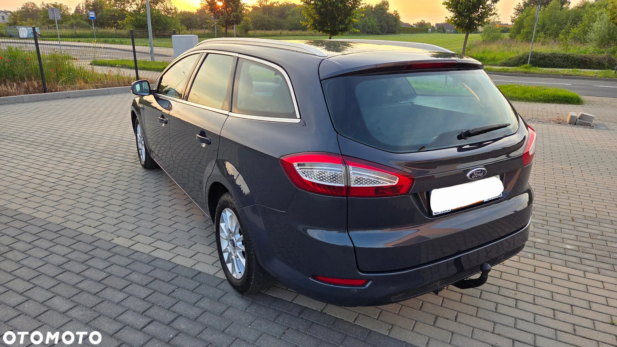Ford Mondeo 2.0 TDCi Titanium - 9