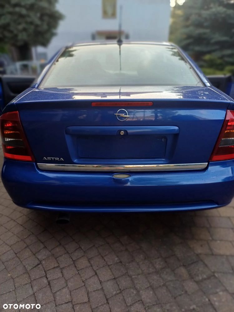 Opel Astra - 8