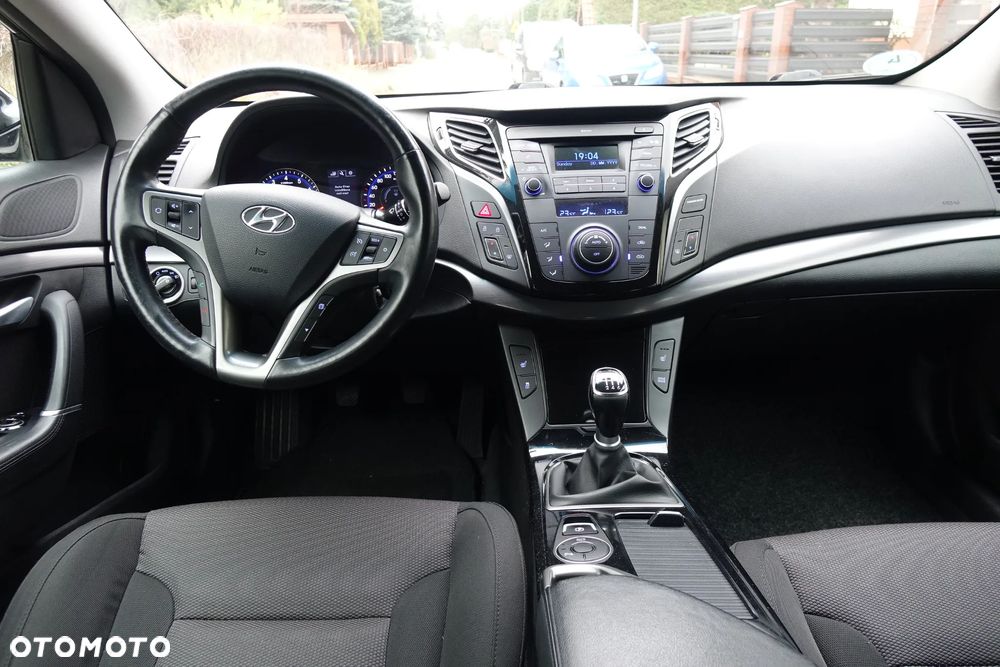 Hyundai i40 Kombi 1.6 Trend - 15