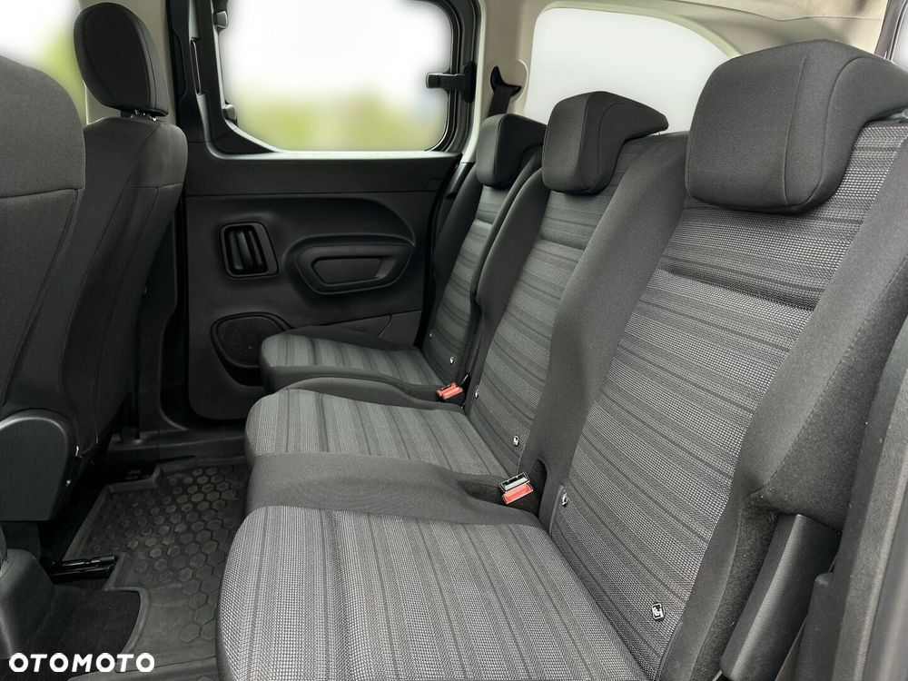 Opel Combo - 17
