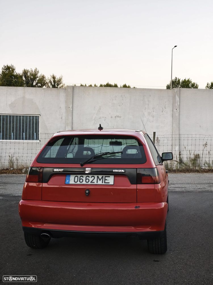 SEAT Ibiza - 4