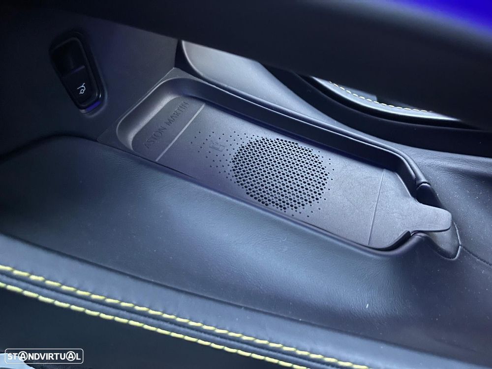 Aston Martin DBX 707 - 31