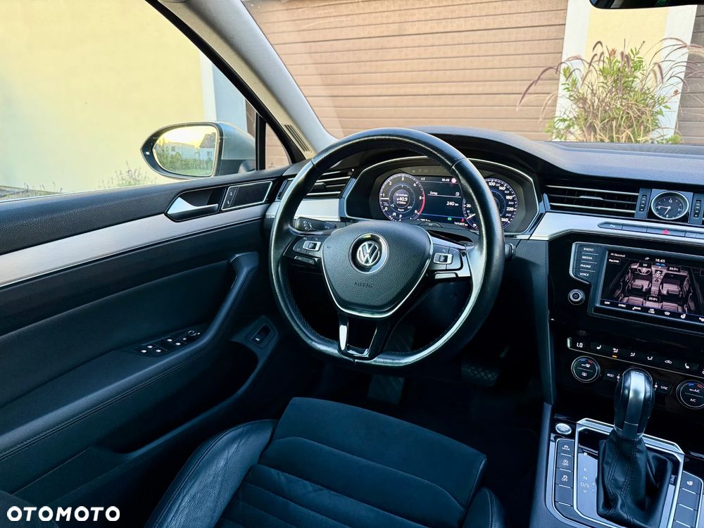 Volkswagen Passat 2.0 TDI BMT Highline DSG - 25