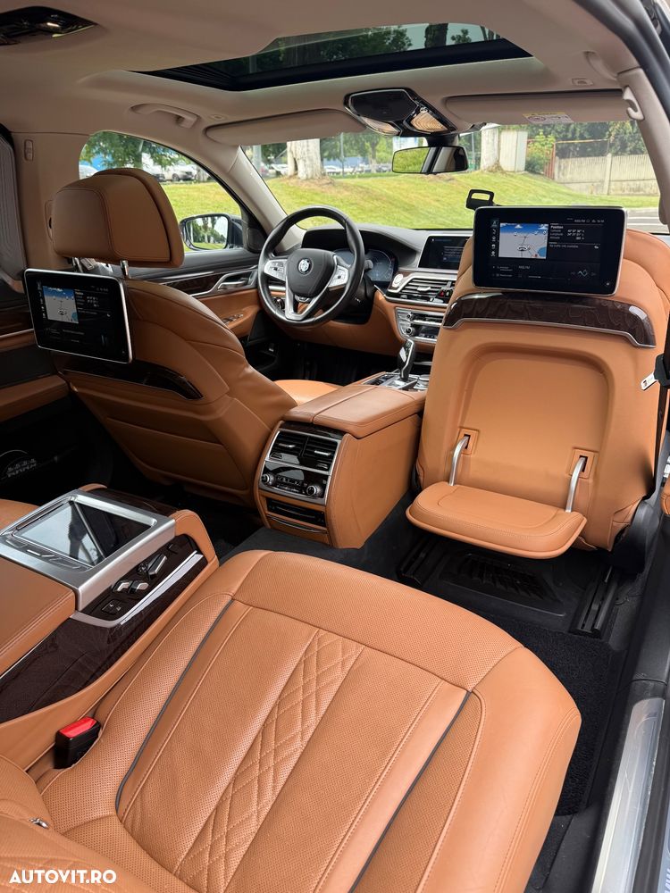BMW Seria 7 745Le xDrive - 21