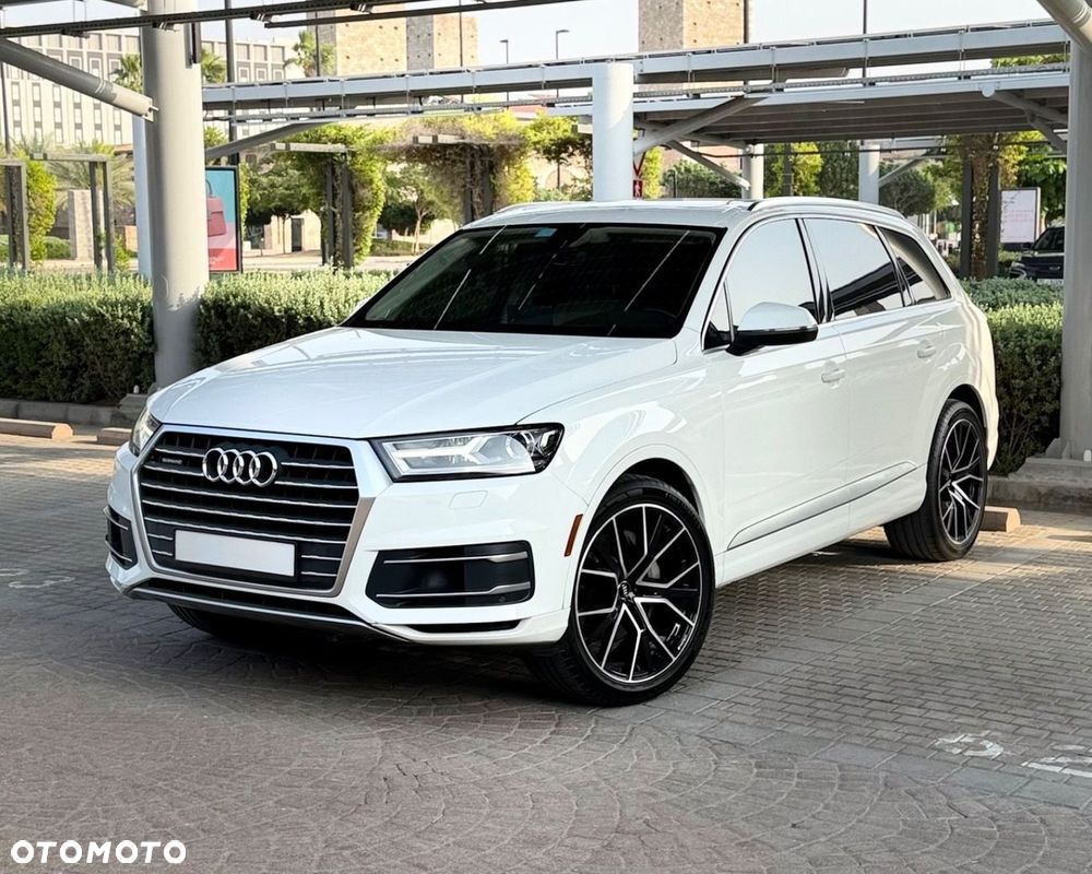Audi Q7 - 3
