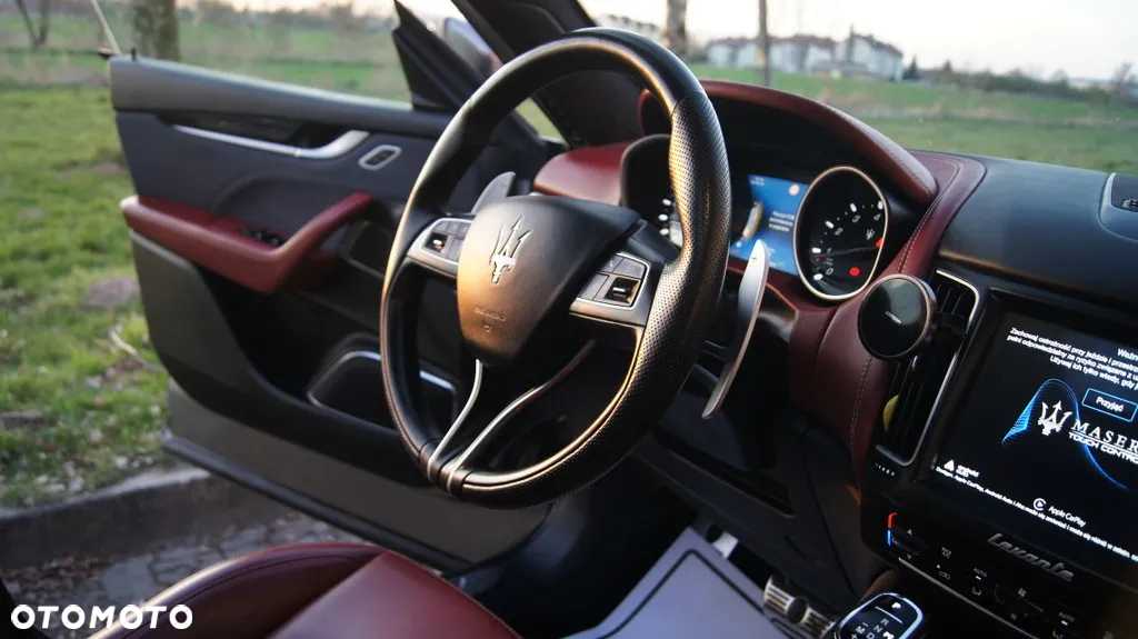 Maserati Levante Granlusso - 35