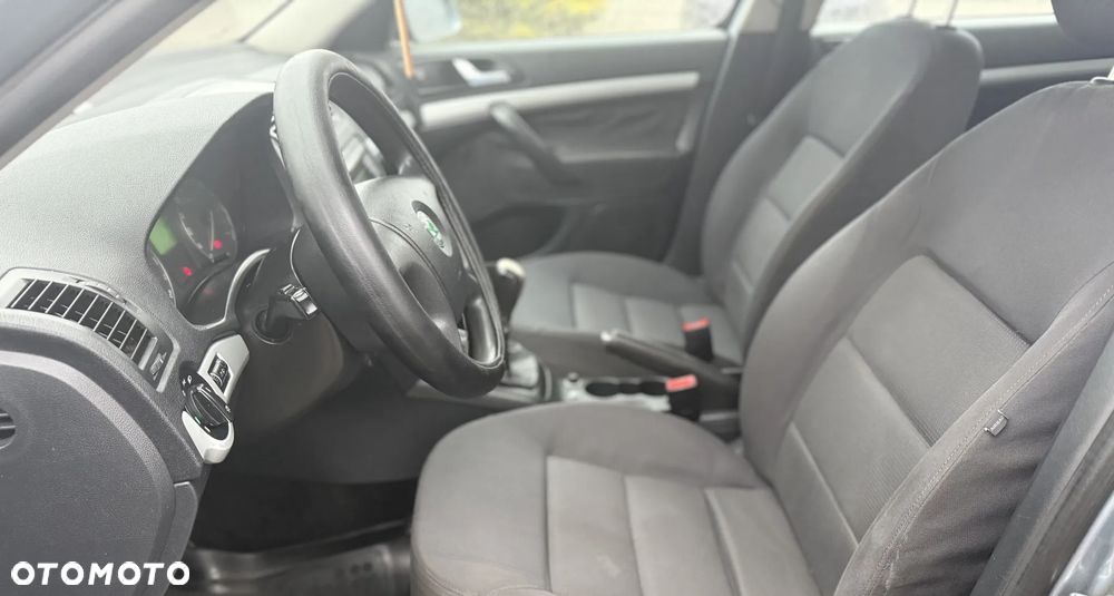 Skoda Octavia 1.9 TDI DPF Ambiente - 22