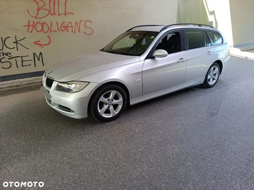 BMW Seria 3 320d - 9