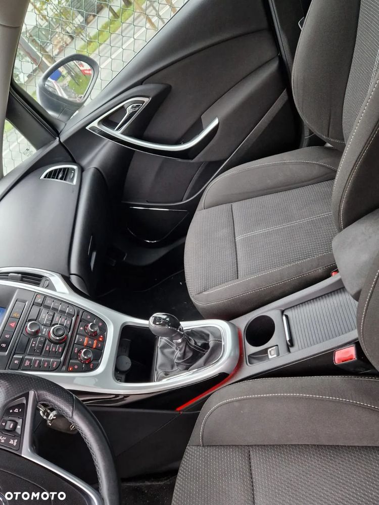 Opel Astra 2.0 CDTI DPF Edition - 9