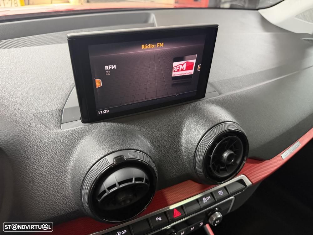 Audi Q2 30 TDI Sport - 12
