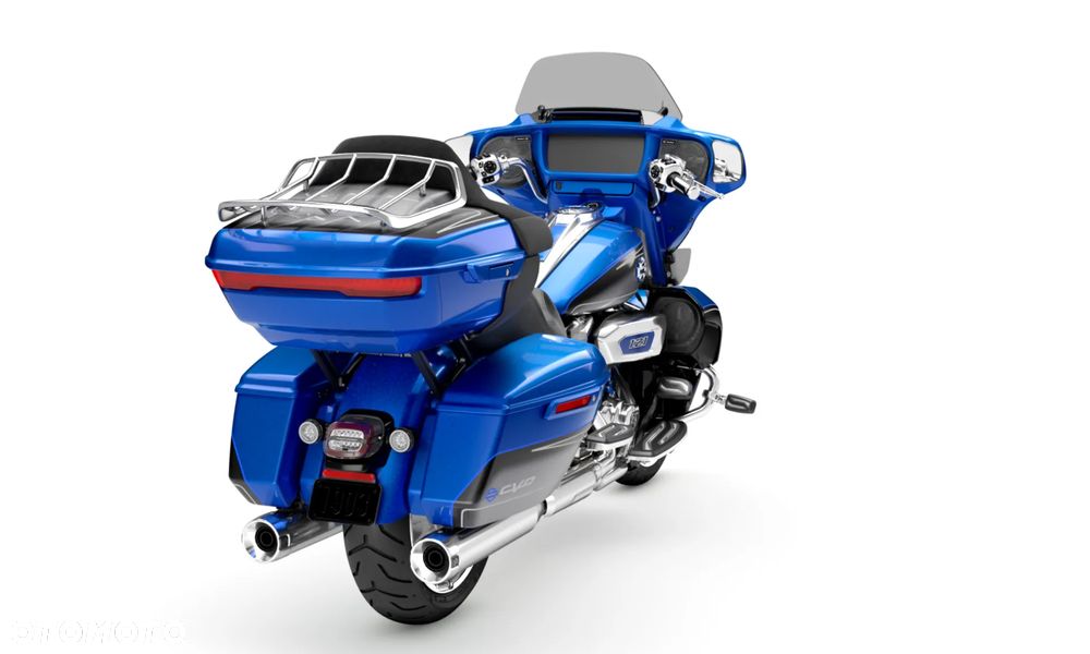 Harley-Davidson CVO Street Glide - 7