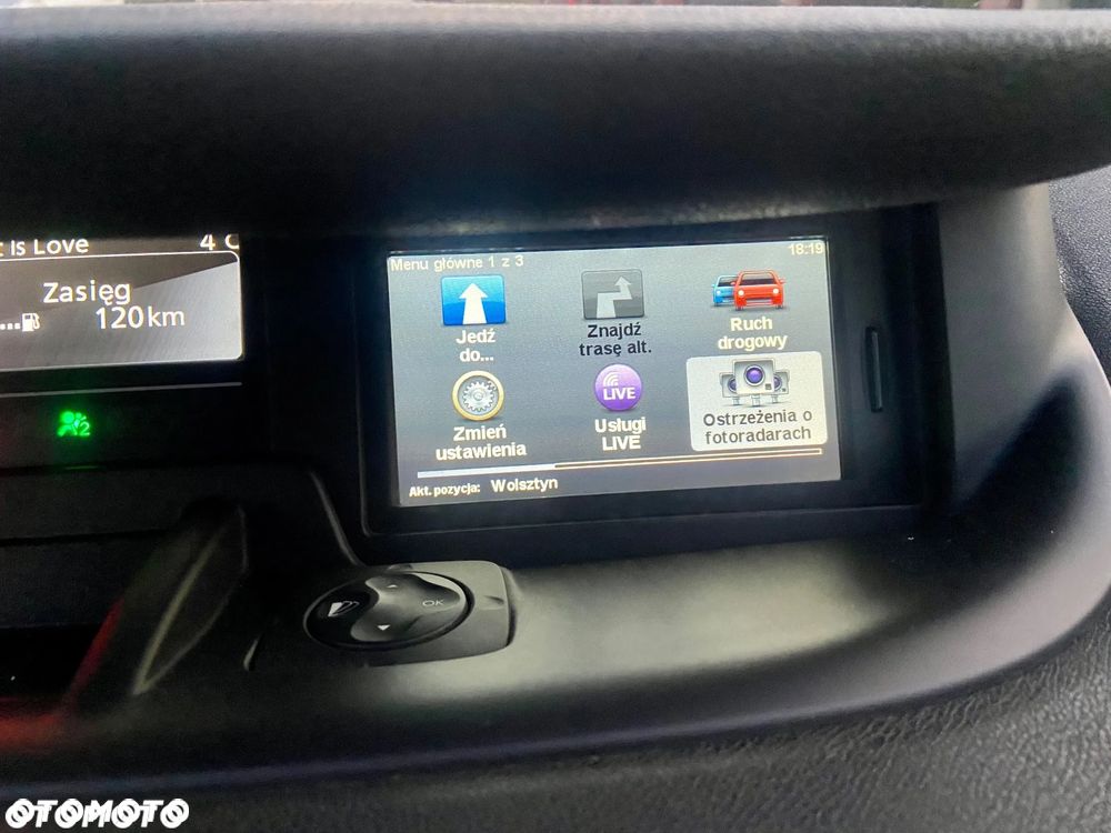 Renault Grand Scenic - 16