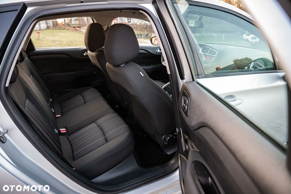 Citroën C4 1.6 VTi Attraction - 20