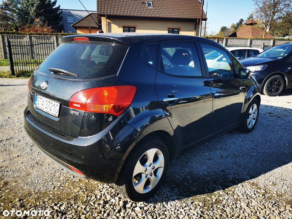 Kia Venga 1.6 CRDi 128 Business Line - 3