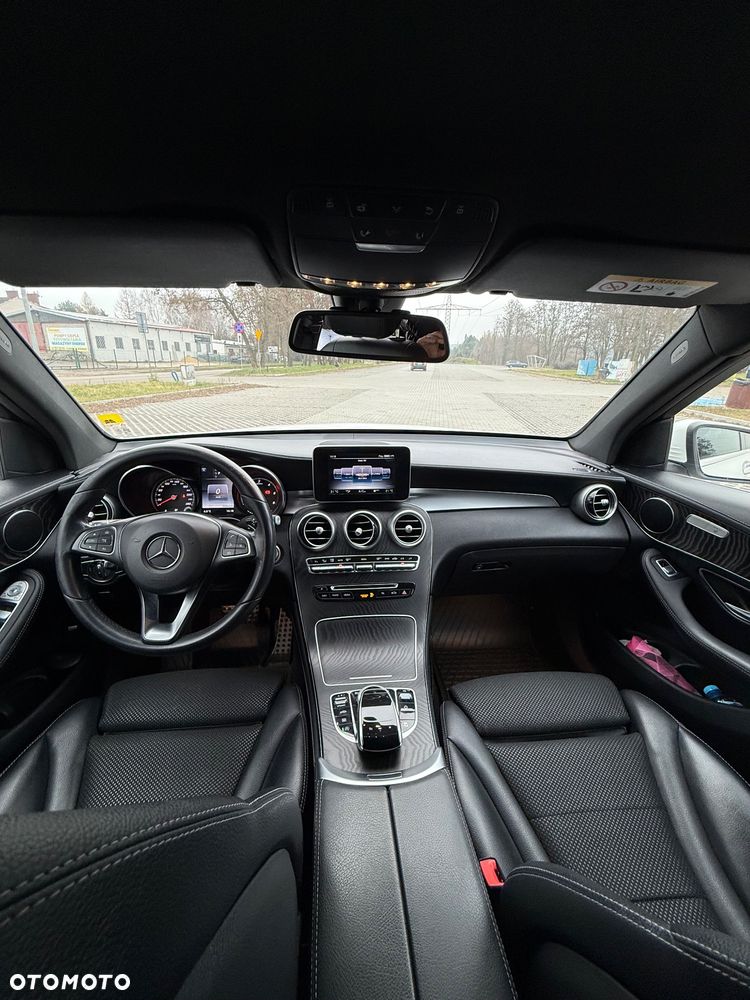 Mercedes-Benz GLC - 18