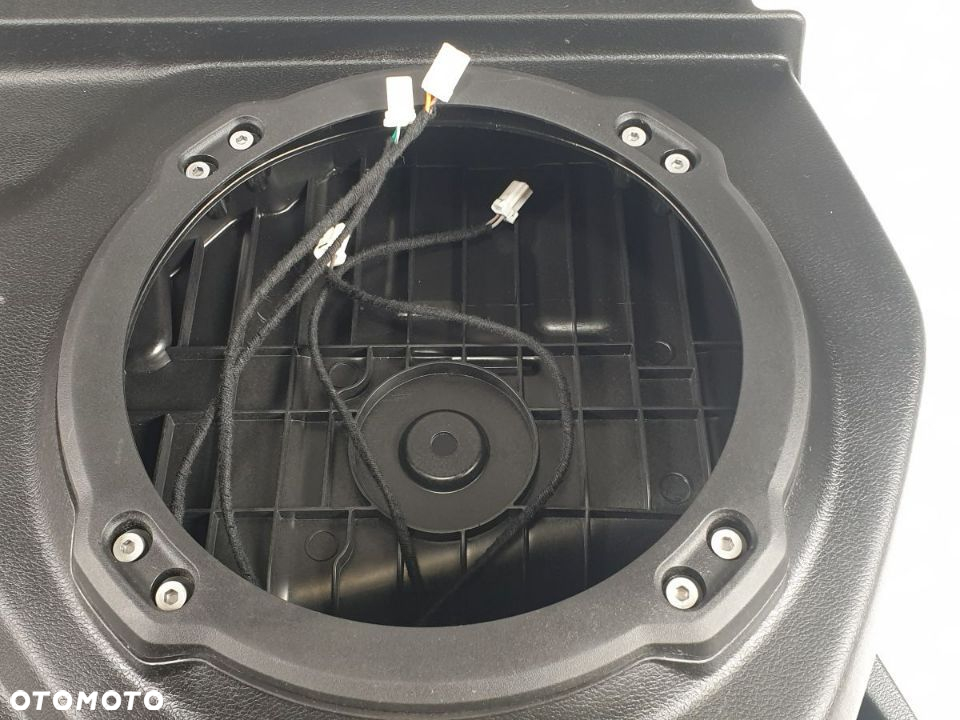 JEEP WARANGLER JL od 2018 Subwoofer Tylny Alpine - 5
