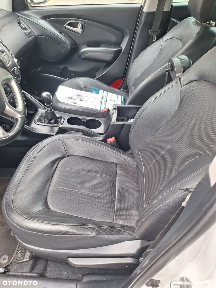 Hyundai ix35 1.7 CRDi Style 2WD - 12