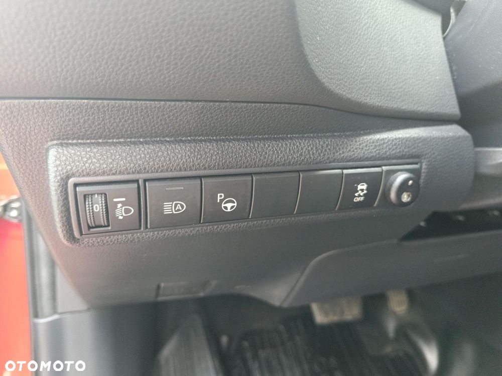 Toyota Corolla 2.0 Hybrid Comfort - 16